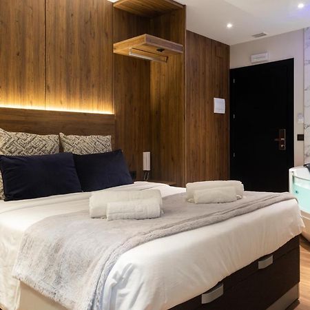 Daos Suites & Terrace Marbellac Extérieur photo