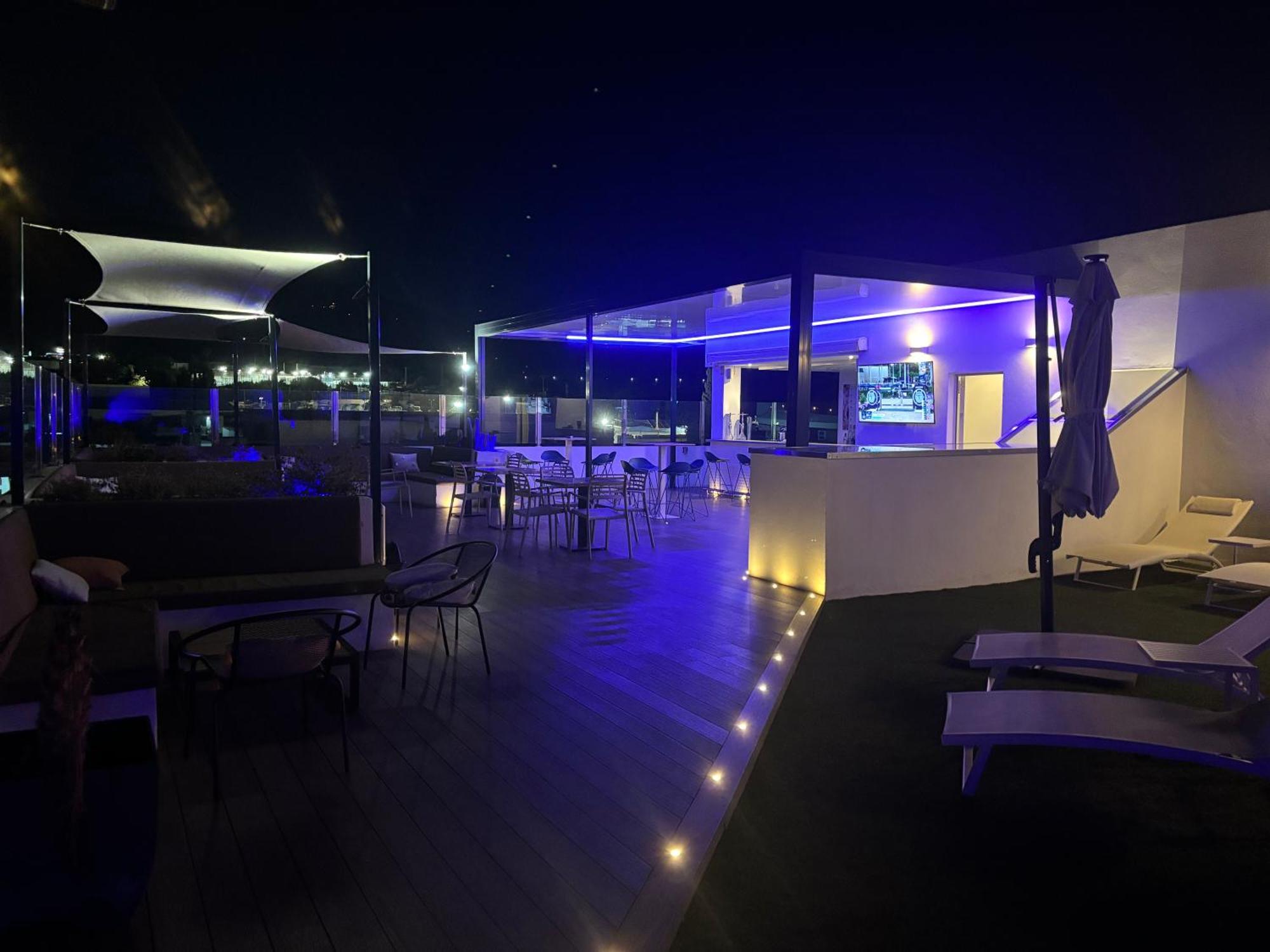 Daos Suites & Terrace Marbellac Extérieur photo